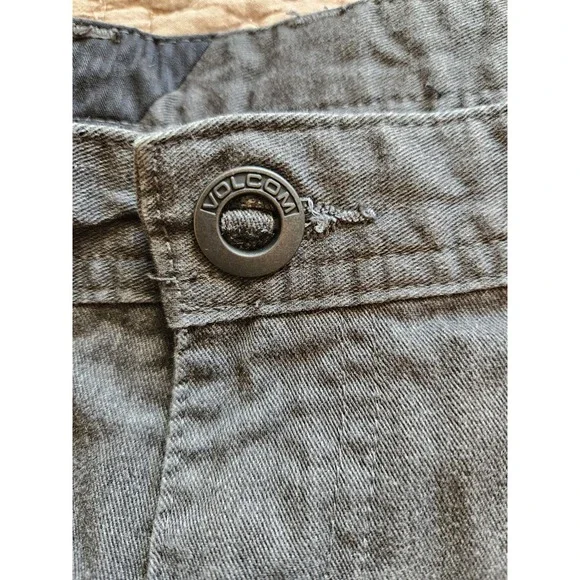 Volcom Men's Surf Turf Dark Gray Chino, Board Shorts, Size XL - Picture 2 of 6